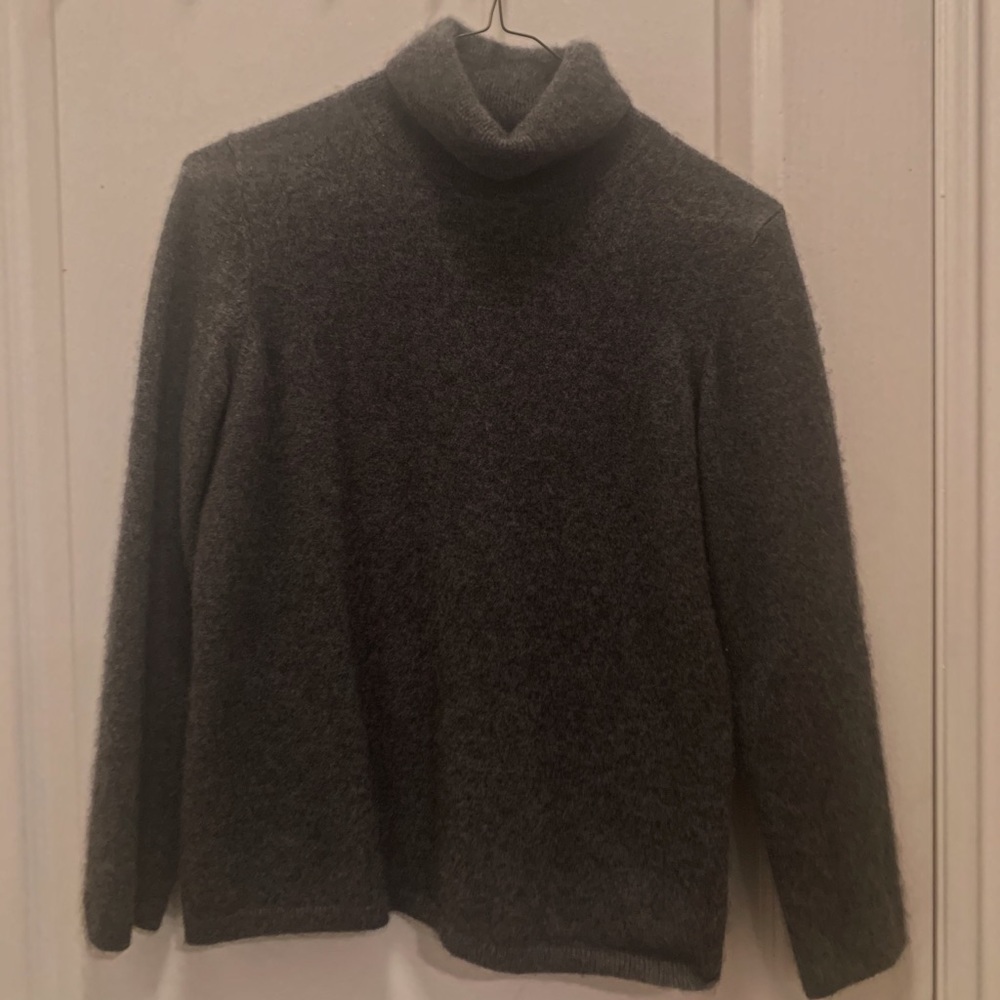 Vintage Turtleneck Sweater